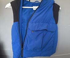 Sleeveless jacket for boys