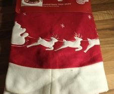 Christmas tree skirt