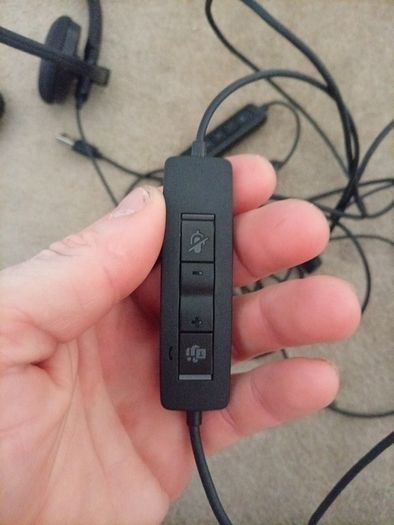 dell headset plantronics