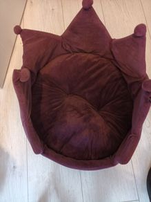 Luxury dog bed