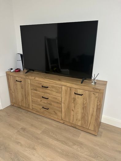 TV Stand / Cabinet for