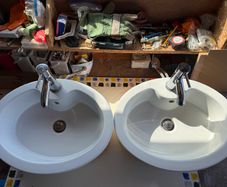 Two sinks with taps