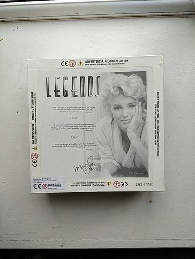 1000 piece  jigsaw