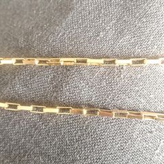 9ct gold rectangular box link chain - 23'' 5.8g