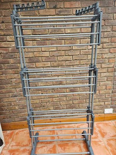 clothes airer