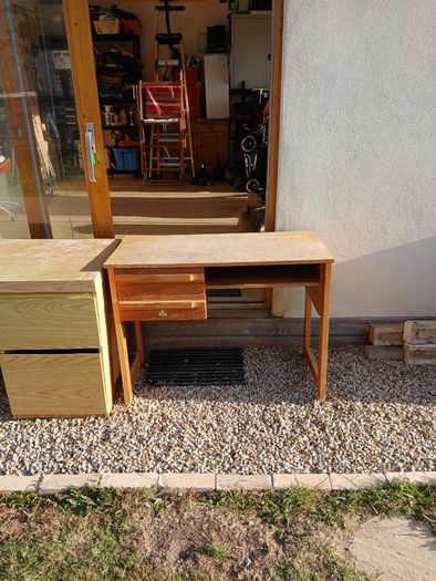 FREE Office Desks