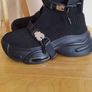 Shoes size UK 6 too big for me Image 3