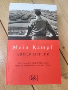 Adolf Hitler - Mein Kampf