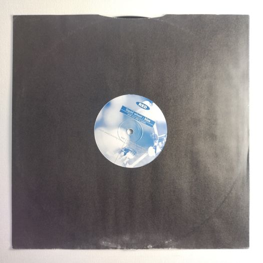 Liquid Wheel - Blue - Red Records - Oldskool Irish Trance BANGER from Liquid WHEEL! Condition: Excellent to Near MINT!
