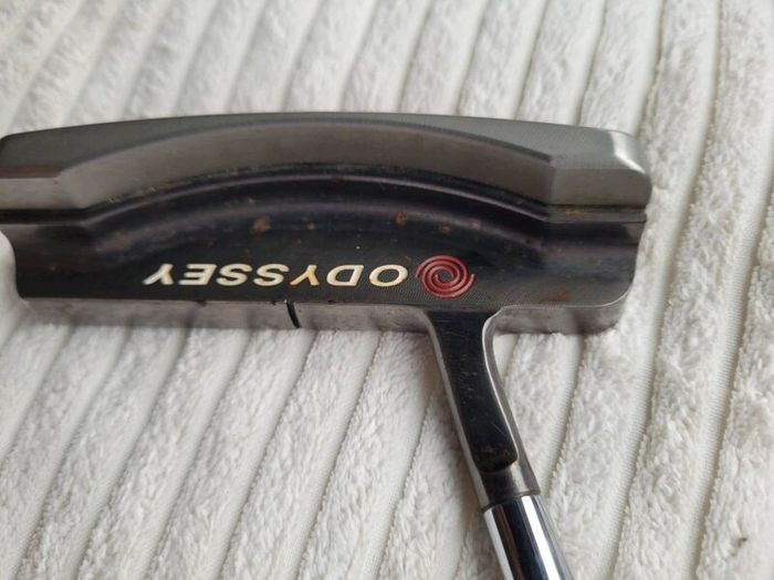 Golf putter