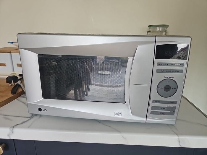Microwave