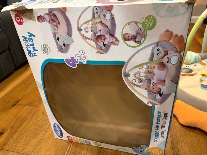Playgro Snuggle Me Penguin Mat