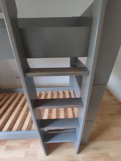 Bunk Bed
