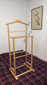 Bamboo valet stand - clothes hanger