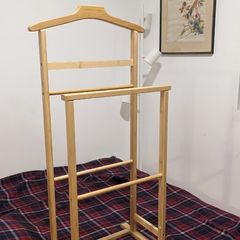 Bamboo valet stand - clothes hanger