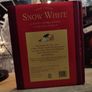 Snow White ! A Magic 3-Dimensional Fairy-Tale ! Hardcover ! 2006 ! by Fernleigh Books ! Image 3
