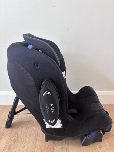 Axkid Move Rearfacing Car Seat
