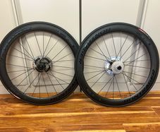 Bontrager Aeolus Comp 5 TLR wheels