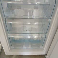 fridgefreezer shelves and drawers never used