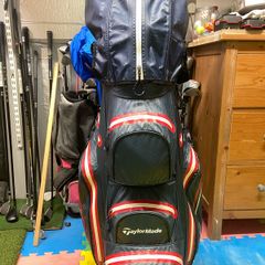 Taylormade golf bag 100% waterproof
