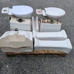 Porcelain Bathroom sets