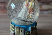 Valencia souvenir snow globe