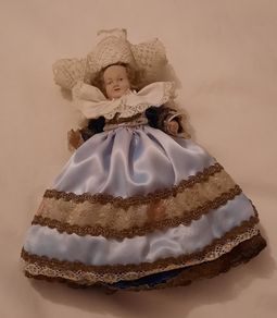 Vintage doll - Le Minor