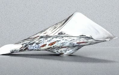 Massive speckled glass shell centerpiece