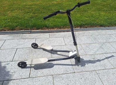 Kids Flicker Scooter