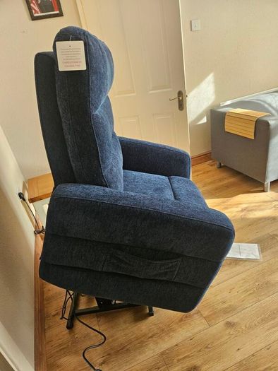 Recliner chair - electric