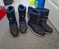 snow boots + gloves