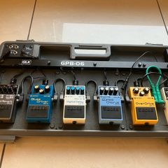 Pedalboard GPB with 5 BOSS Effects & Tuner
