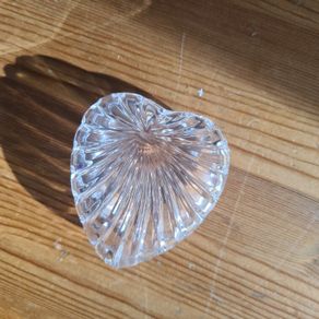 vintage lead crystal heart-shaped trinket box lid