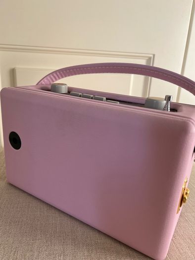 Roberts retro radio