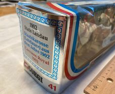 Corgi gift set 41. Silver jubilee 1977. The state landau 1902, with both figures and Corgi dog. Mint in box.
