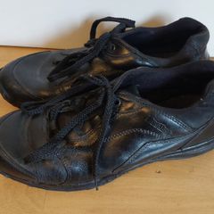 Clarks Bootleg shoes - size 7 F