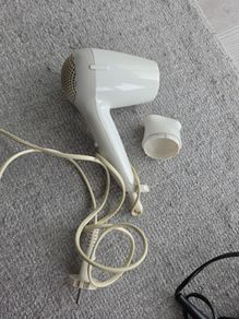 Hair dryer