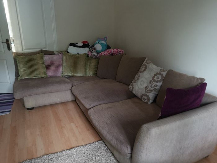 corner sofa to sell