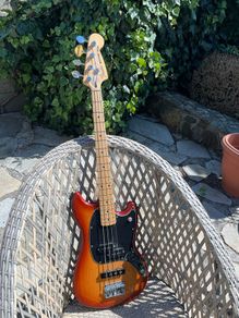Fender Mustang PJ Bass