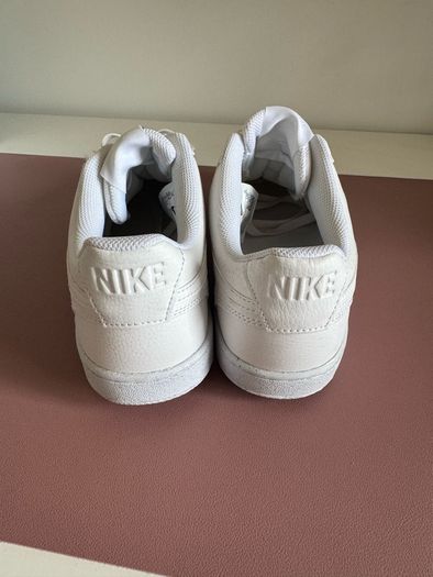 Nike Court Vision Low Runners