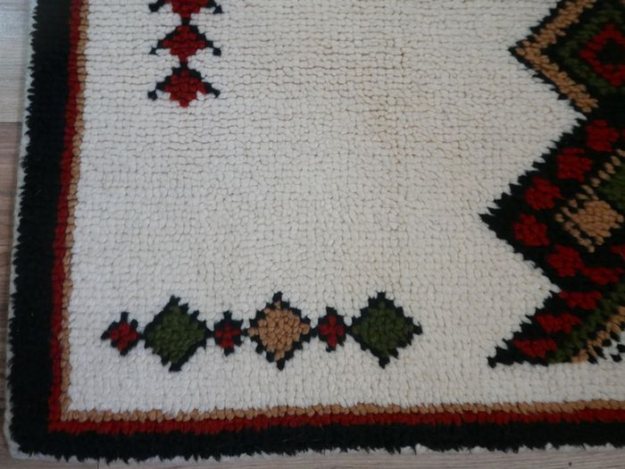 Scandinavian Handmade Thick Wool Rug with geometric pattern 48" X 31"