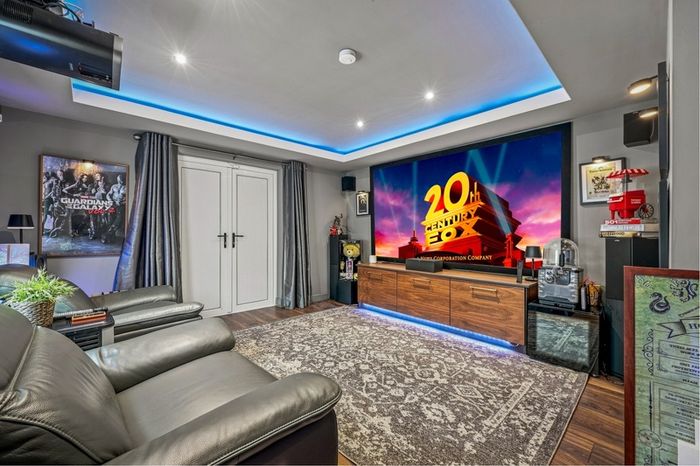 complete cinema setup