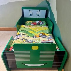 Tractor Bed
