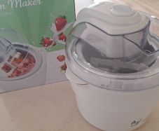 Silver crest ice cream machine