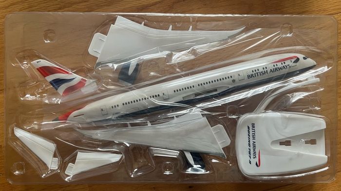 NEW British Airways Boeing 787 Large Scale Model Airplane