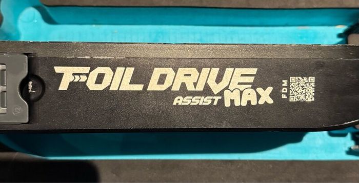 Foil Drive Max Assist with 3 Batteries