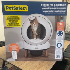 Pet Smart Self cleaning Cat Litter Box