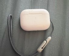 The ear pods pro