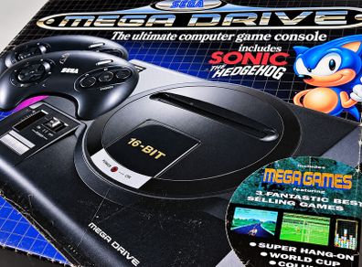 Sega Mega Drive Console - Sonic and Mega Games Rare Variant - Boxed