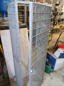 Metal cages